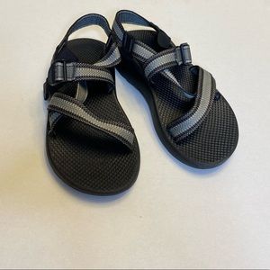 MENS CHACOS SIZE 7